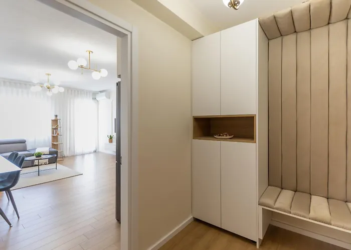 Cityline - Steps From Station & Center Appartement