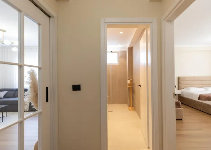 Cityline - Steps From Station & Center Appartement *